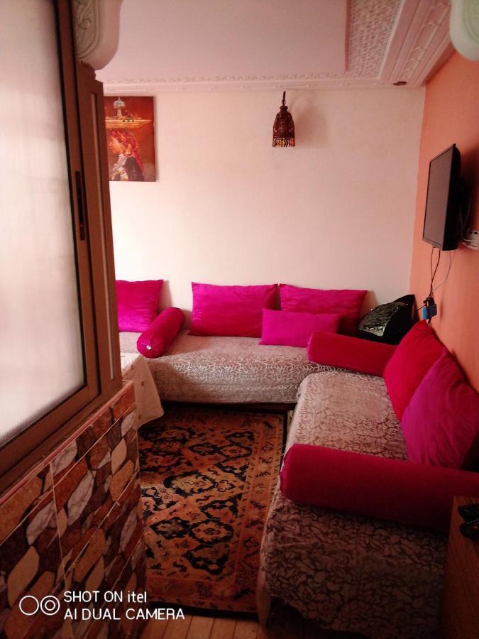Studio Amine Avec Une Terasse Privee Rabat Bagian luar foto