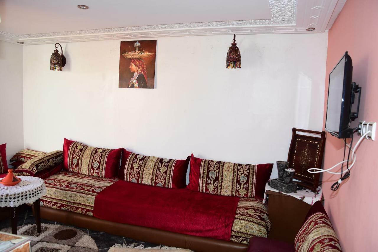 Studio Amine Avec Une Terasse Privee Rabat Bagian luar foto